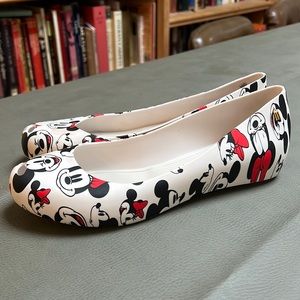 Ultra RARE Melissa Ultragirl + Mickey Flats
